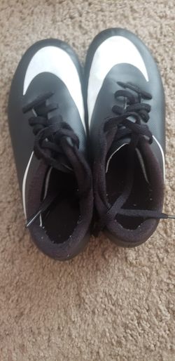 Nike Soccer Cleats Size 1