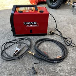 Lincoln Electric Weld-Pak 180 Amp MIG Flux-Core Wire Feed Welder, 230V, Aluminum Welder with Spool Gun sold separately 