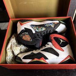 Black & Red Jordans — Size 10.5