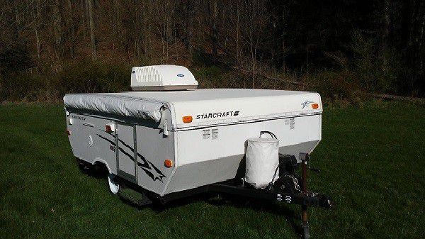 Photo One owner 2009 starcraft pop up camper trailer