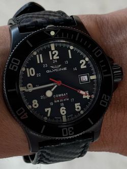 Glycine Combat Sub Carbon Fiber Black PVD Divers Watch Wristwatch