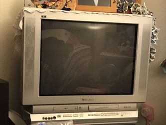 Panasonic 32 “Combom