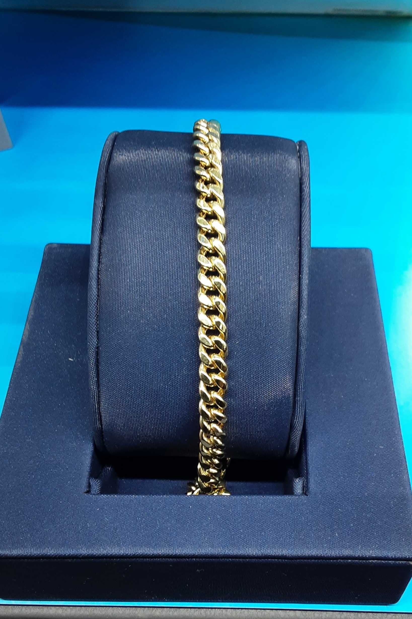 Cuban Link Bracelet - Yellow Gold 10k (.417) 10.3 grams 10 inch