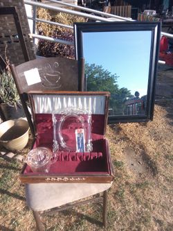 Nice Vintage Older Closet Mirrors, Misc