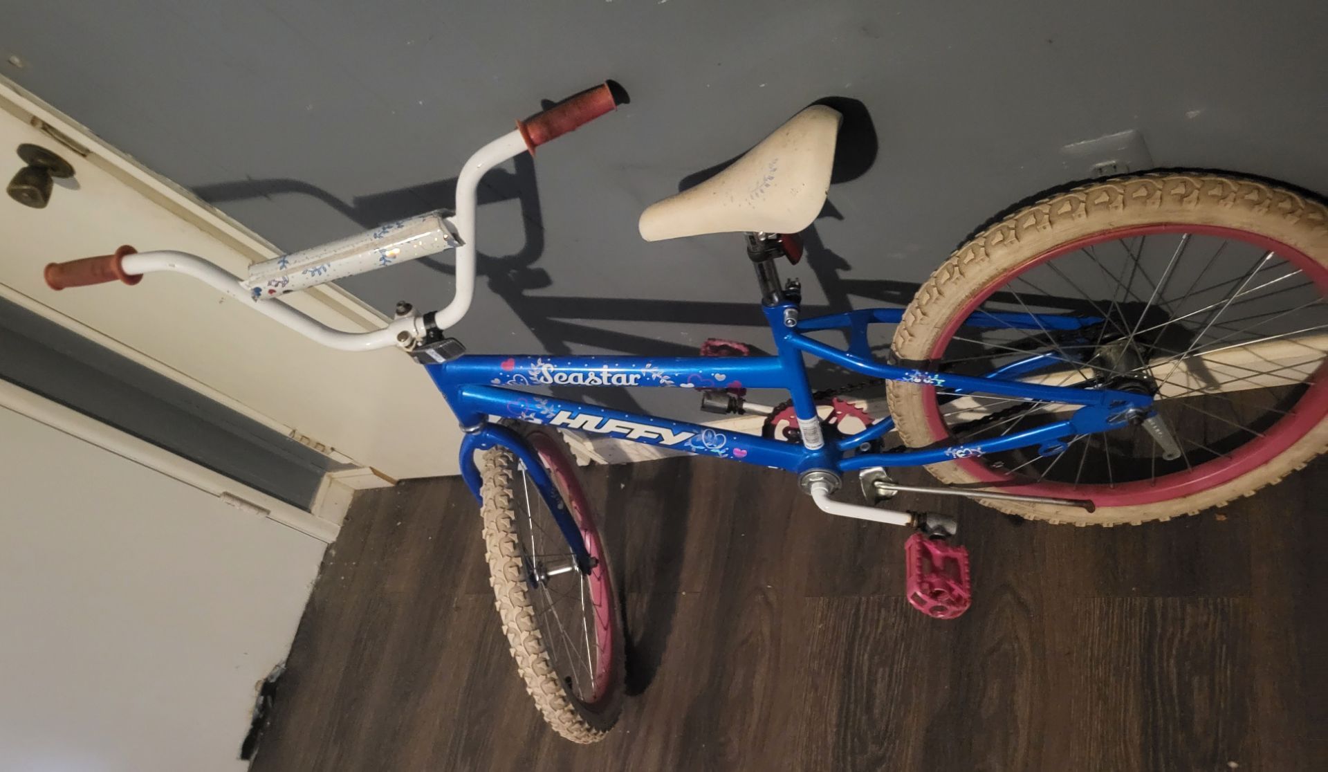 Huffy Seastar BMX Bike Blue Pink White 20”