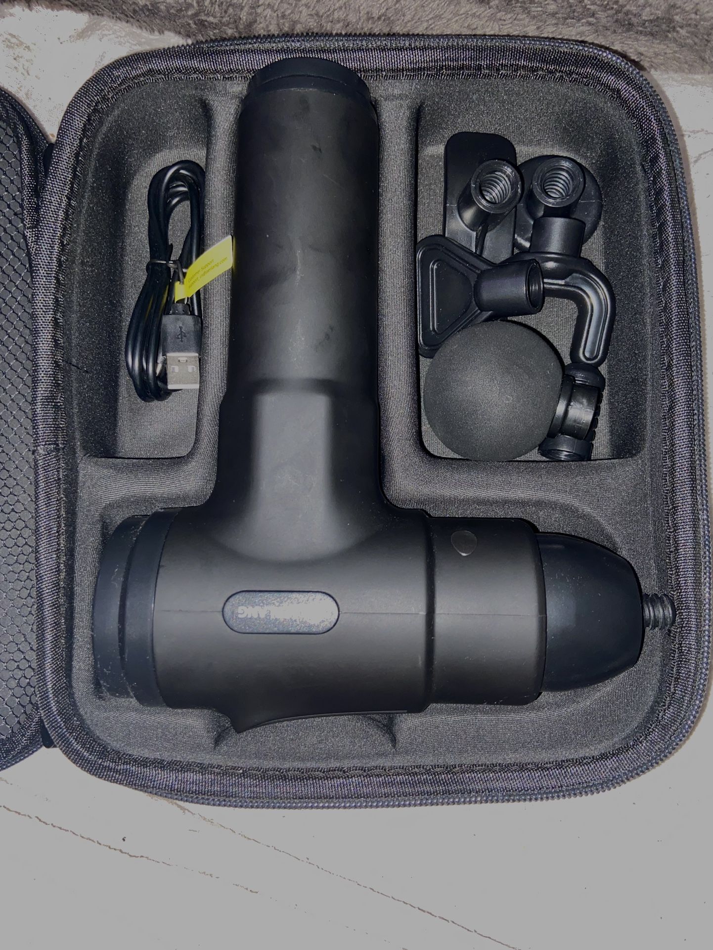 Aerlang Deep Tissue Therapeutic Massage Gun & Accessories Pain Relief