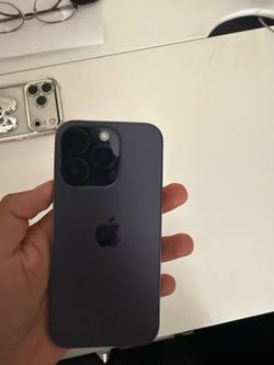 iPhone 14 Pro purple unlocked to any carrier 100% battery!