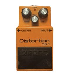 Boss DS-1 Distortion Guitar Pedal