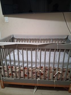 Baby crib