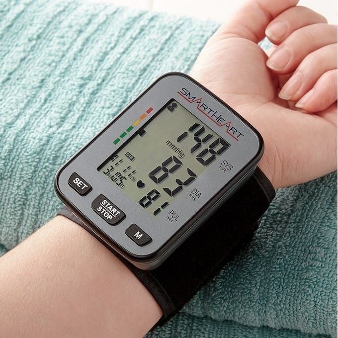 SmartHeart Talking Blood Pressure Monitor Adult Wrist