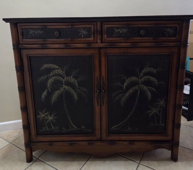 Entry Cabinet