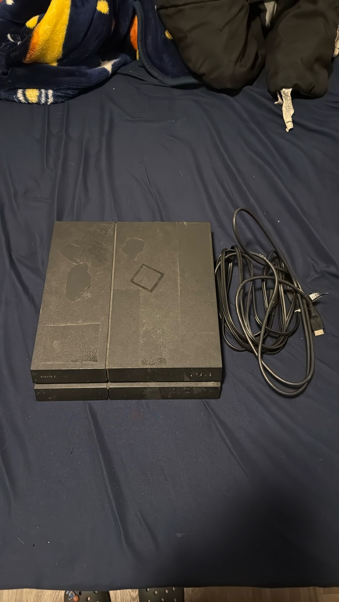 PS4 (2TB)