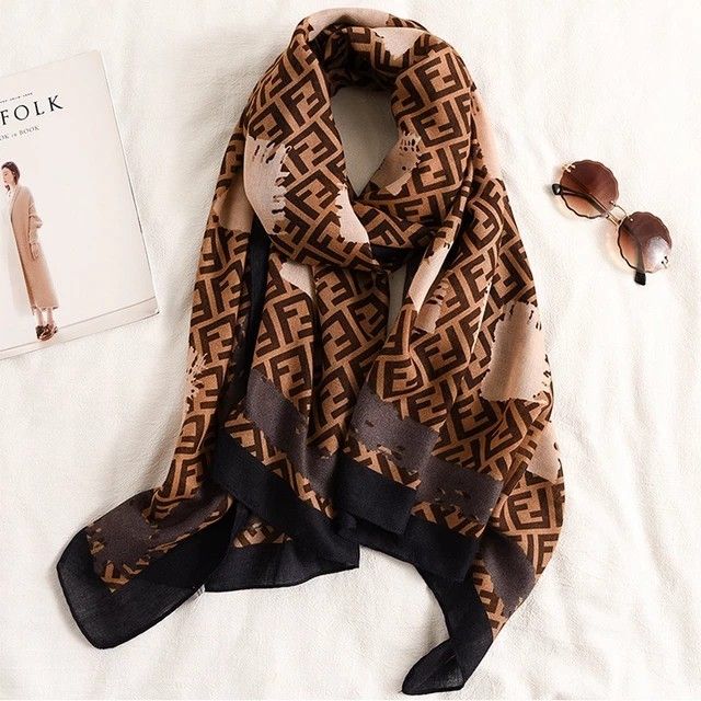 Beautiful Quality Fashion Large Scarf