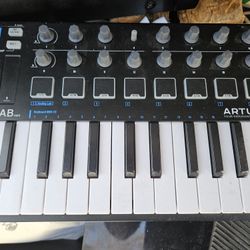 Arturia Midi Keyboard 