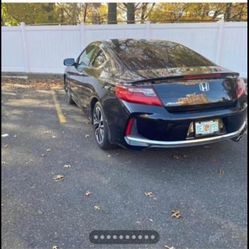 2016 Honda Accord Couple 