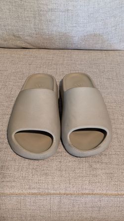 Adidas Yeezy Slides Mens size 12