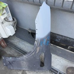 2024 Mercedes Eqs SUV Left Fender