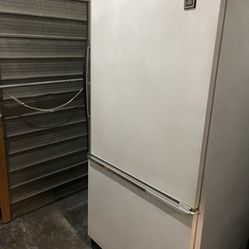 Refrigerator works great very cold $150 today