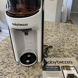 Babybreeza Advanced Pro Formula Dispenser