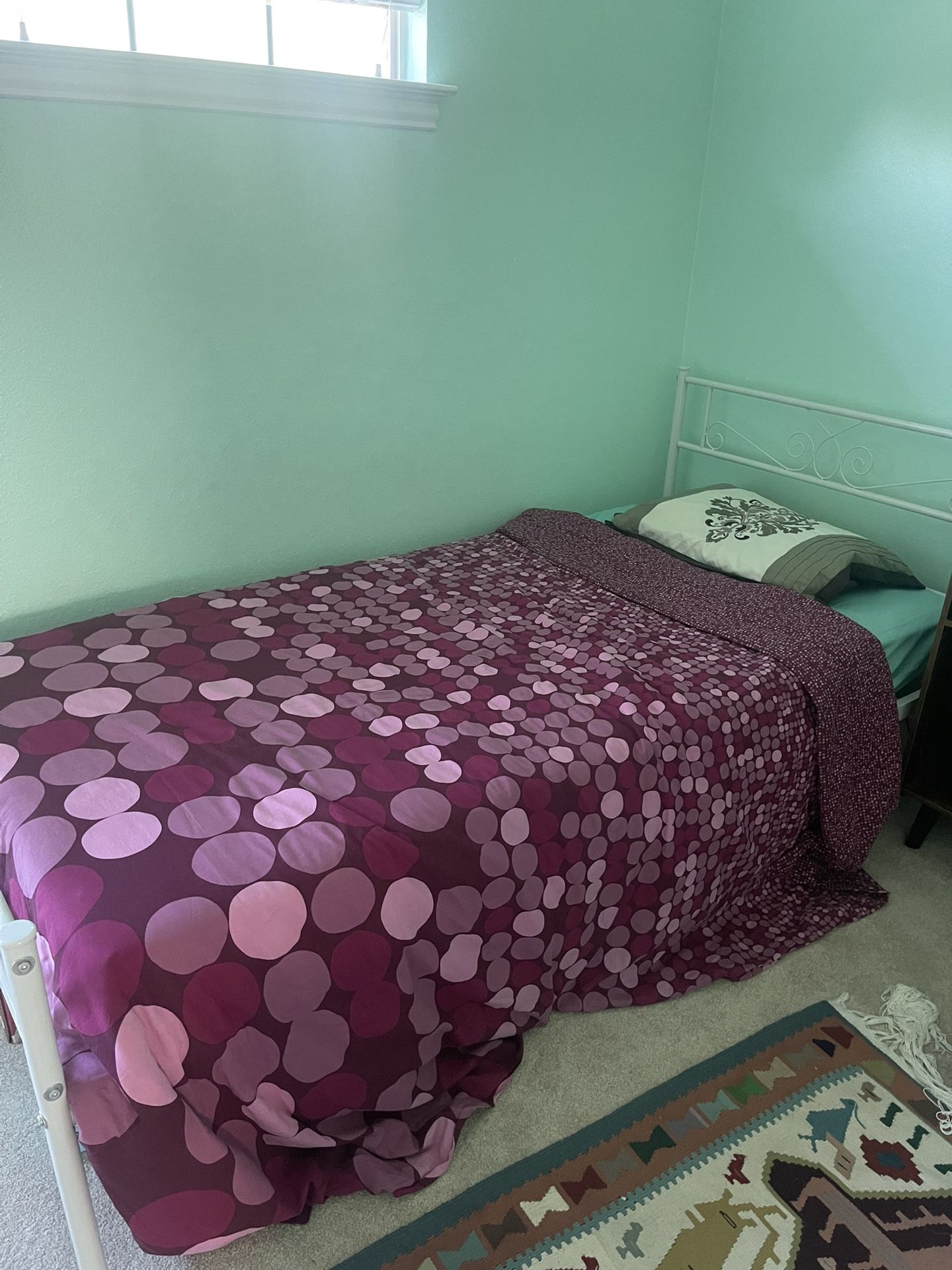 Twin XL Bed with mattress