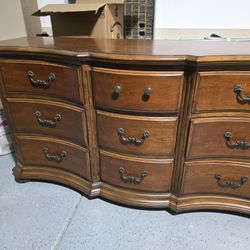 Serpentine Dresser