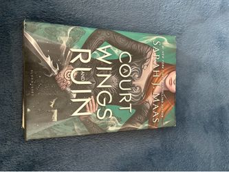A court of frost and starlight and a court of wings and ruin hardcovers