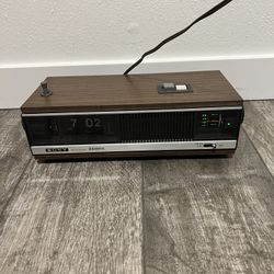 Sony Flip Clock Vintage Radio Alarm Eames Bose Sound!  everything works perfectly, in very good condition