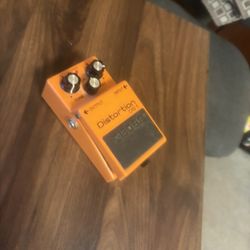 Used Distortion Pedal (basically new) 