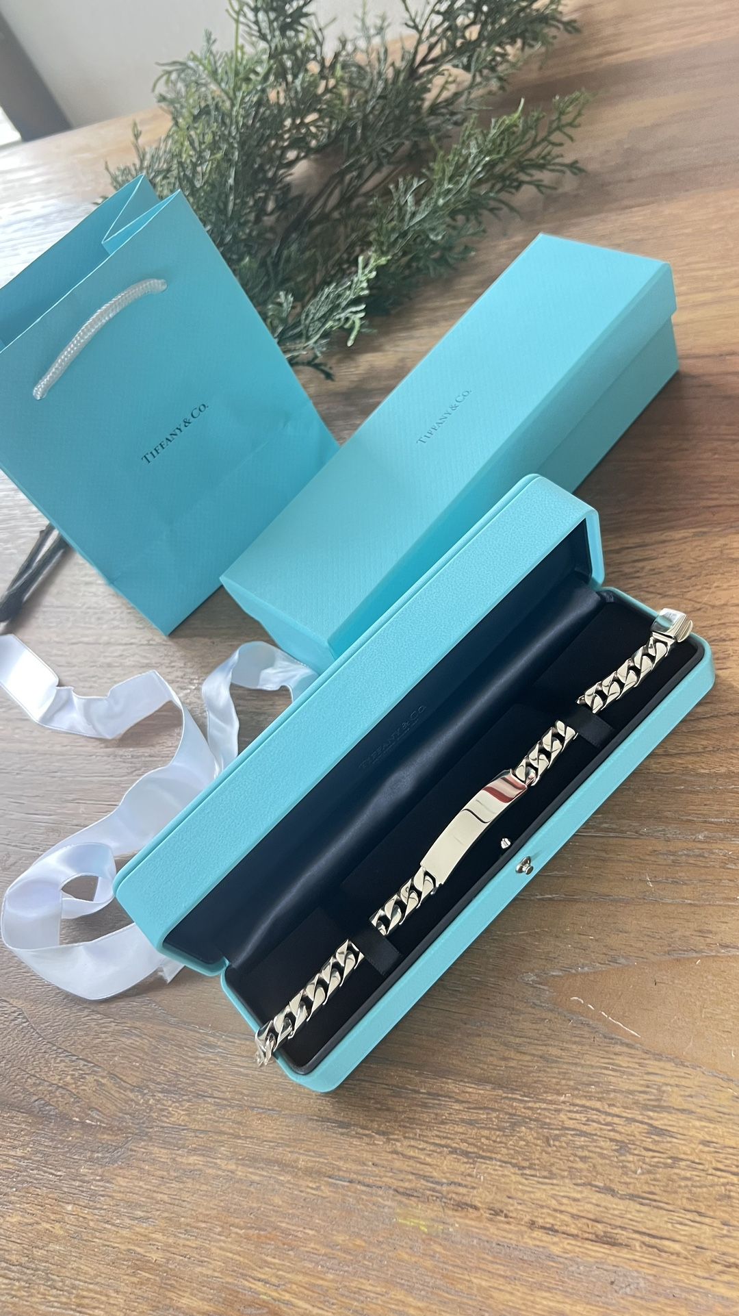 New -Unisex - Tiffany & Co. - ID Bracelet