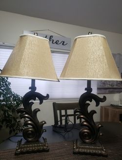 31" tall 2 Table Lamps  