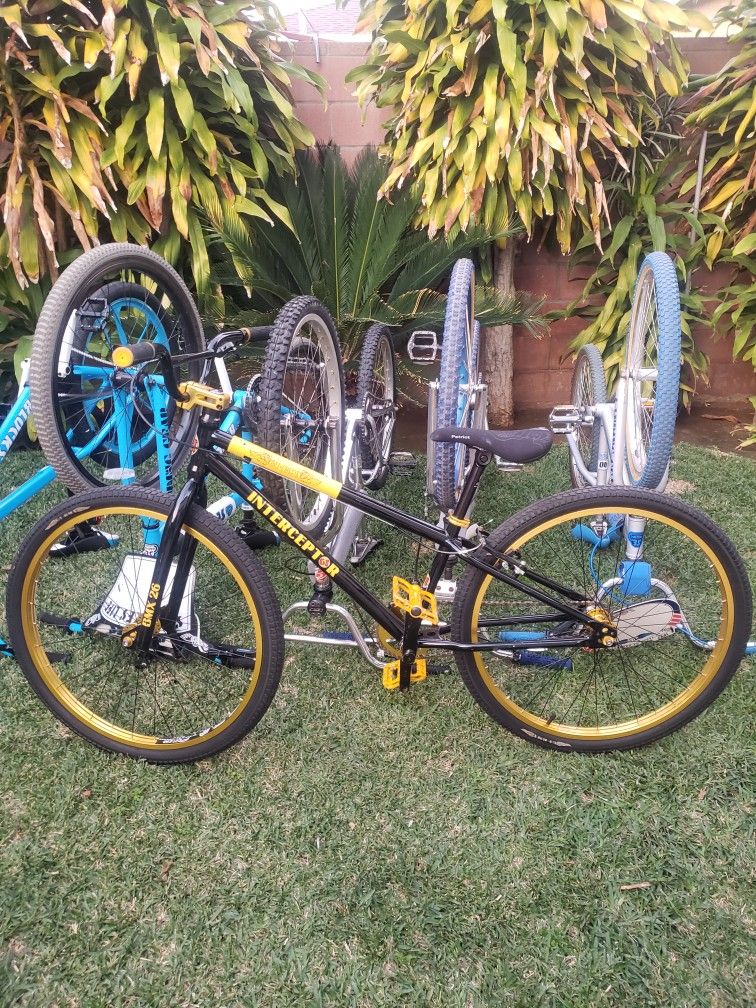 Gt Interceptor 26in Bmx Gold and Black