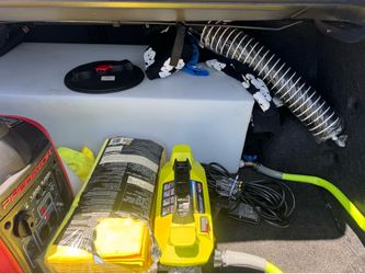 30 pound water tank and 1800 psi ryobi pressure washer