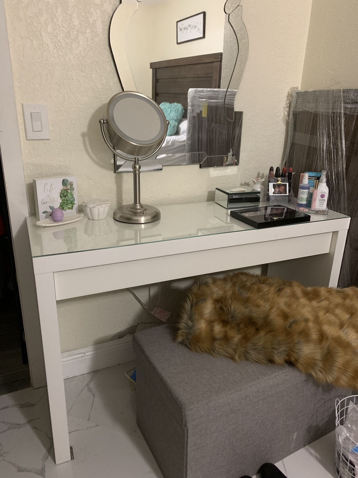 Ikea malm dressing table, vanity, entryway table, desk