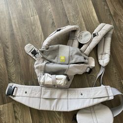 LILLEbaby Baby Carrier