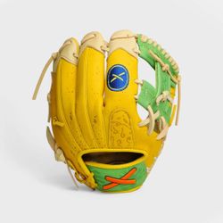 Aria Youth Banana Glove