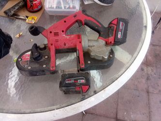 Milwaukee bandsaw