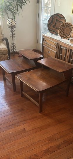 Lane Furniture mid-century modern end tables