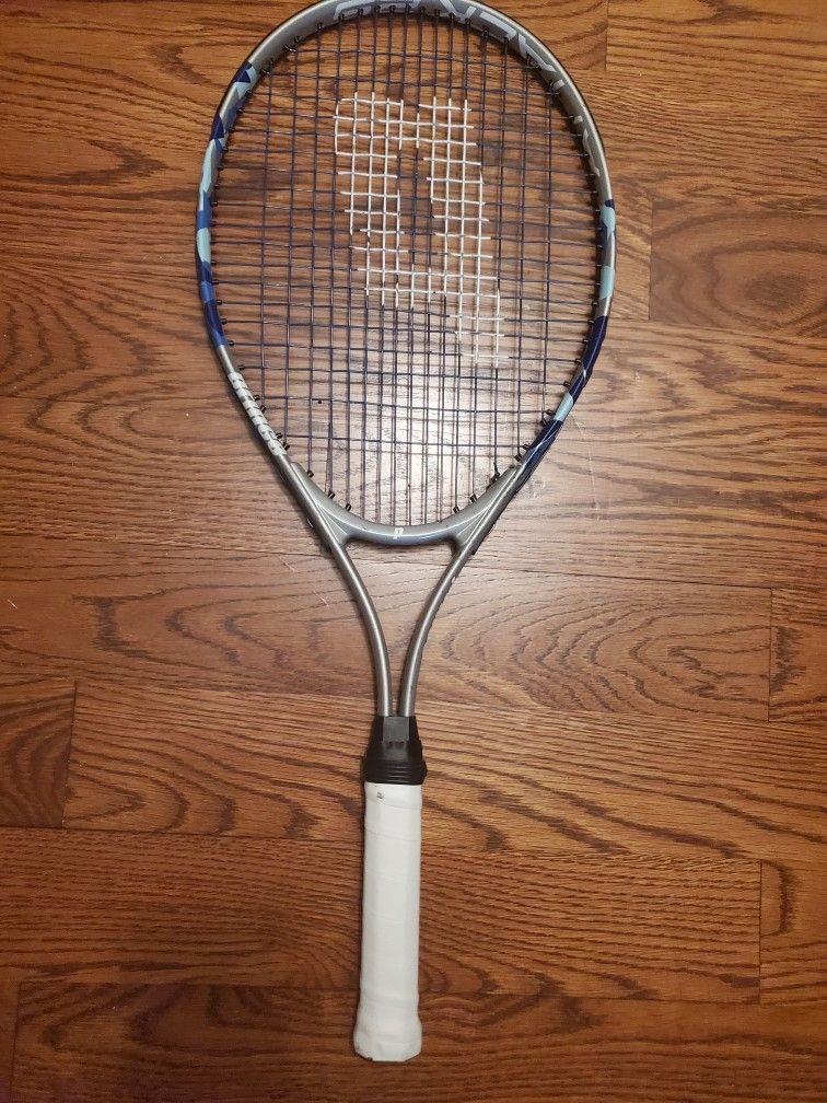 Prince attack 25 tennis Racket Youth