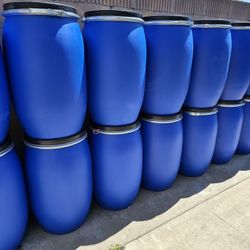 35 Gallons Drums With Removable Lid(Barriles)(Drums)