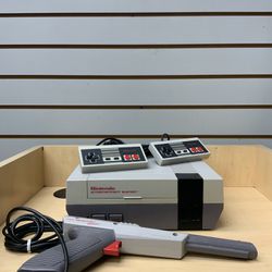 Nintendo 2 Player Pak Discounted with replica controllers NES 2 Player Pak Discounted  ORIGINAL NES 2 PLAYER PAK - ACCEPTA