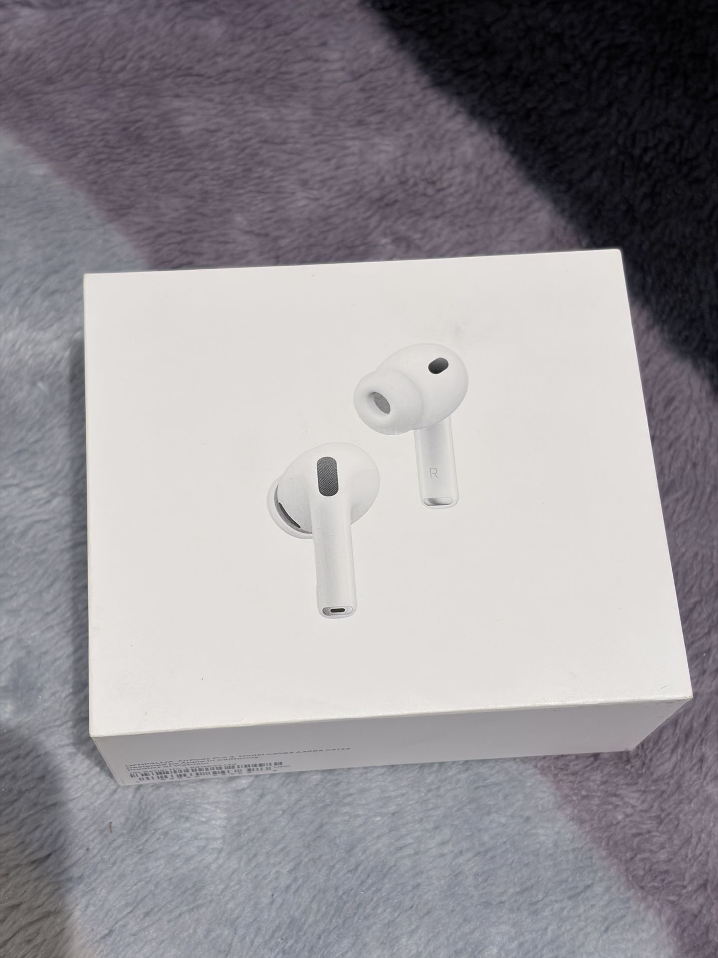 BRAND NEW AIRPODS PRO 3
