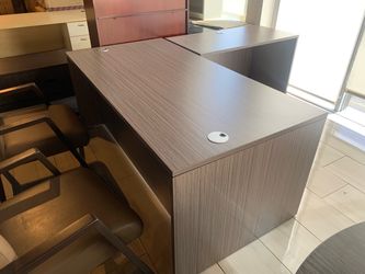 Executive desk l shaoe gray new! 6’x7’