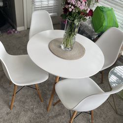 Small Dining Table 4 Chairs 