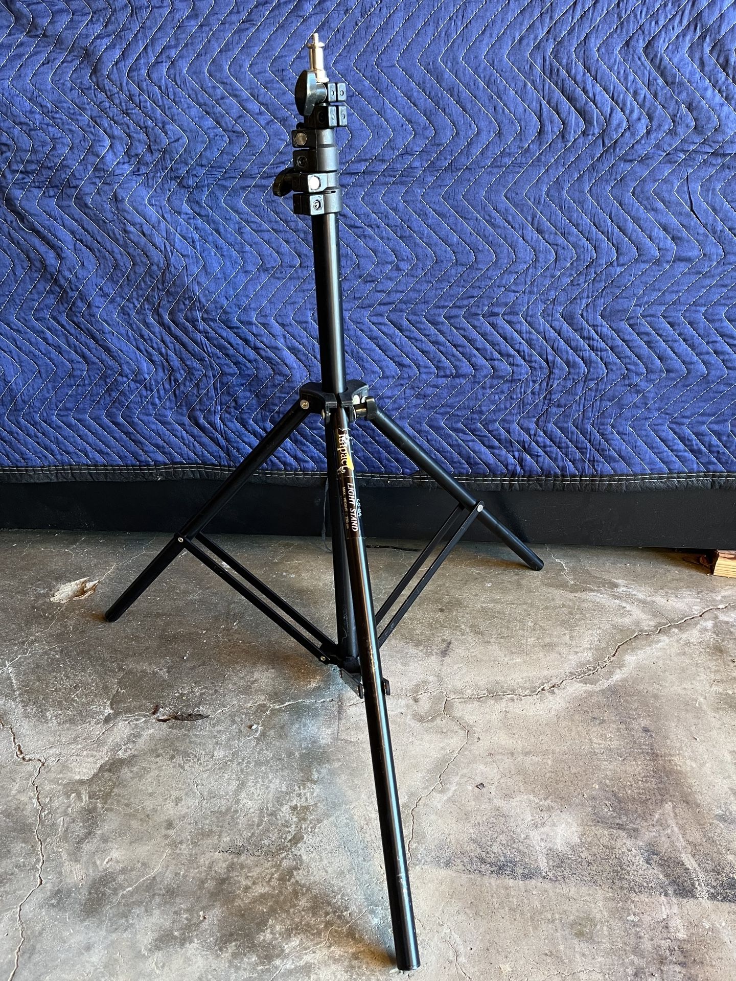  Impact photo / video light stand