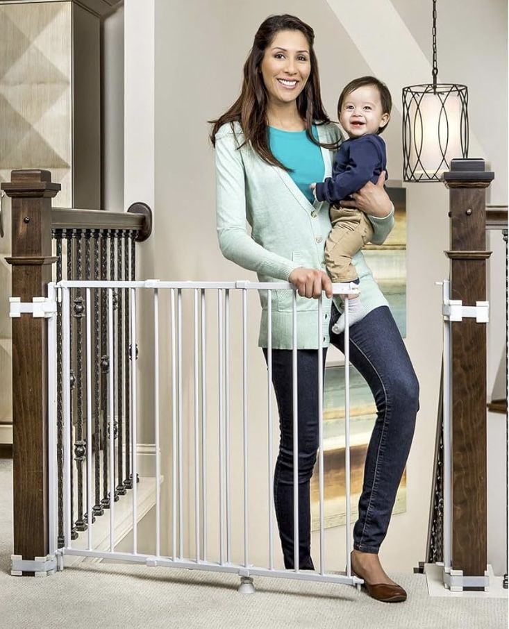 REGALO EASY STEP WHITE METAL WALK THRU SAFETY GATE 29-38”x30”h