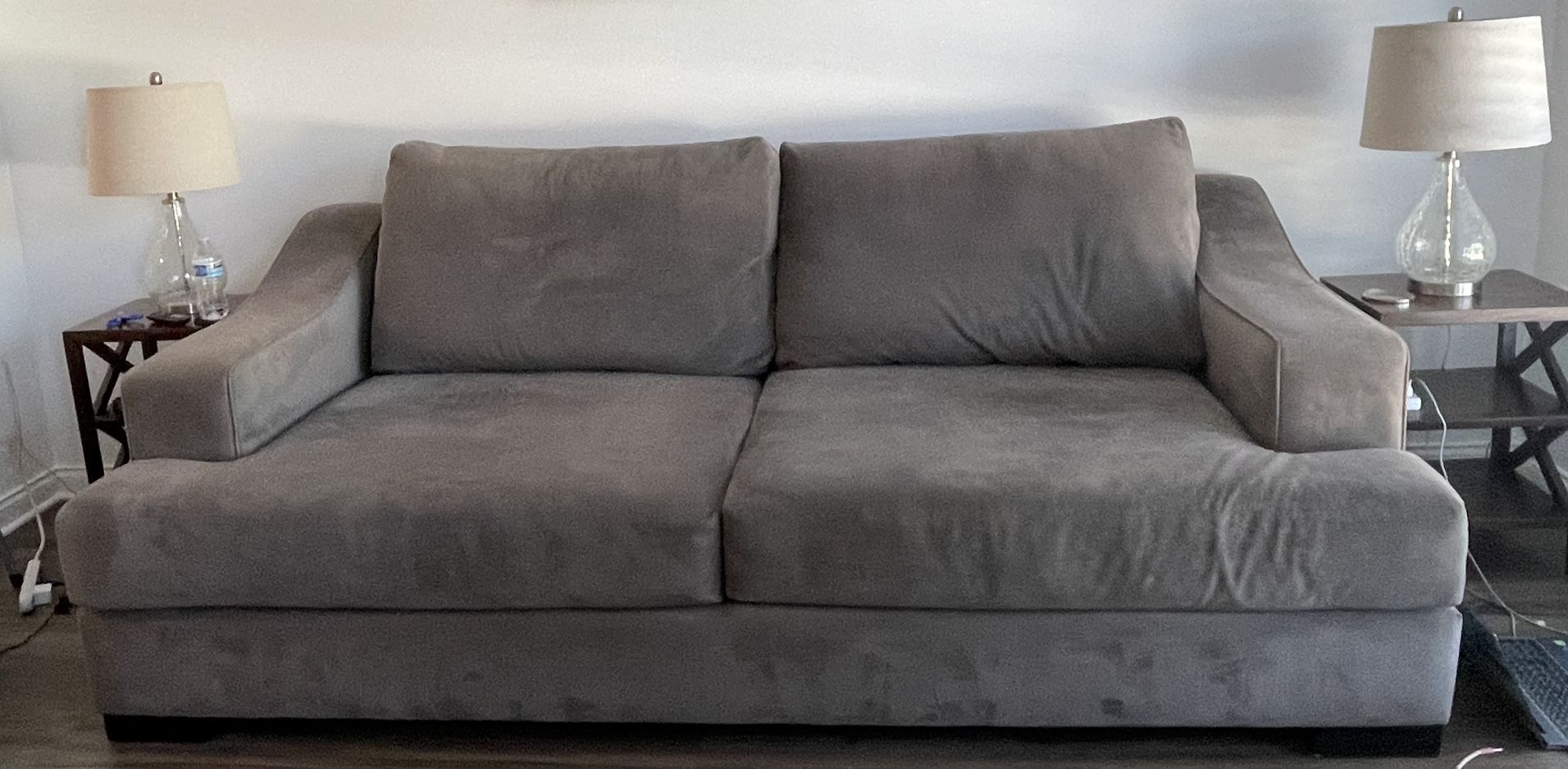 Living Spaces Deep Seating Sofa 96”