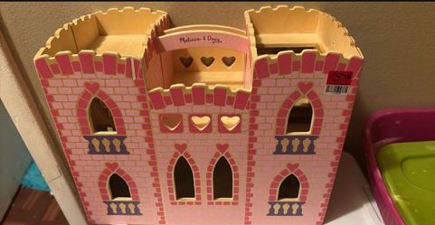 Melissa and Doug Playhouse new