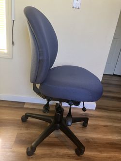 Ergonomic Office Desk Chair