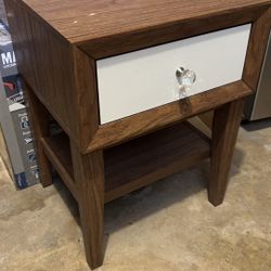 **Move Out Sale** Small Side Table