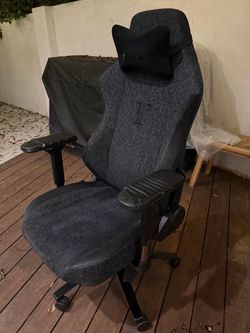 Secretlab Titan Gaming Chair Fabric